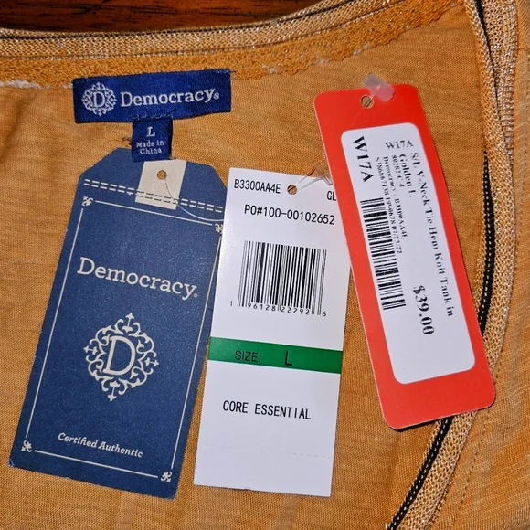 NWT Democracy V-Neck Tie Tank Top - Picture 4 of 5